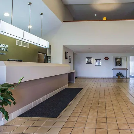 Rodeway Inn-3