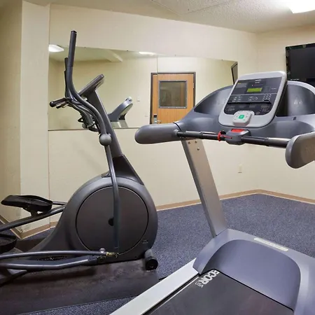Americinn By Wyndham Fargo West Acres-2