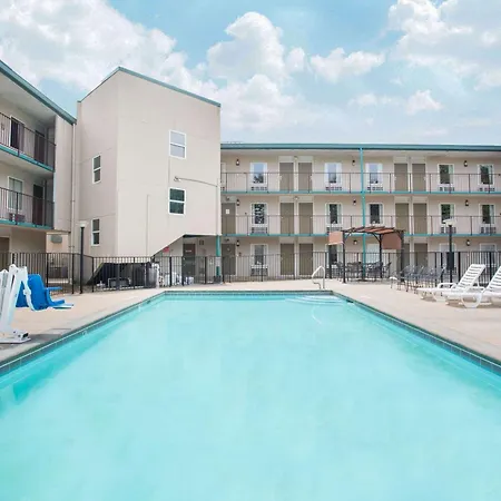 Days Inn By Wyndham Harrison-3