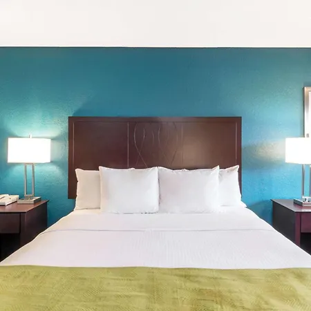 Days Inn By Wyndham Snyder-2