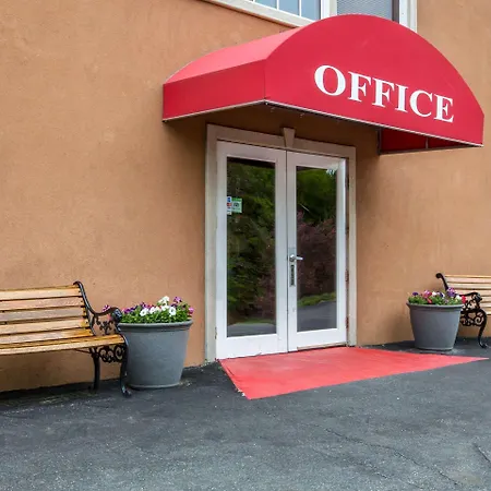 Econo Lodge Montpelier I-89-2
