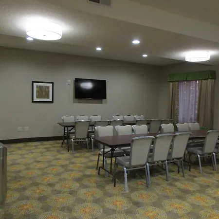Best Western Plus Fairview Inn & Suites-3