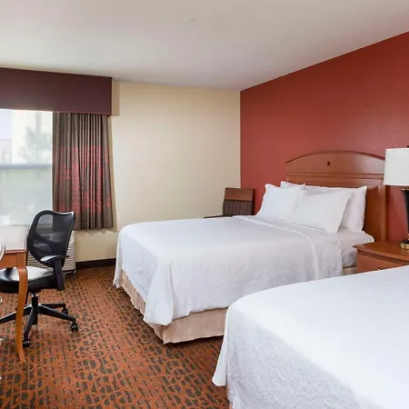 Hampton Inn Houston Stafford-3