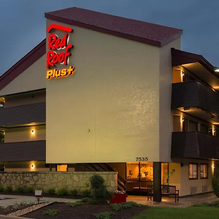Red Roof Inn Plus+ Chicago - Willowbrook-3