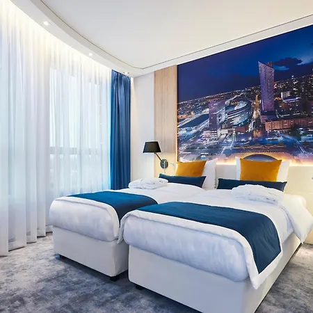 Golden Tulip Warsaw Airport-2
