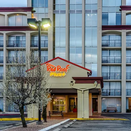 Red Roof Inn Plus+ Wichita East-3