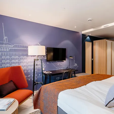 Hotel Indigo Helsinki-Boulevard, an IHG Hotel-3