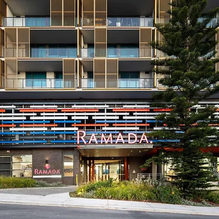 Ramada By Wyndham Vetroblu Scarborough Beach-3