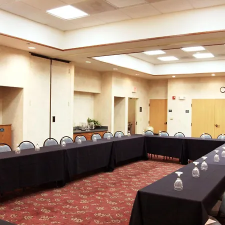 Hampton Inn & Suites Kansas City-Merriam-3