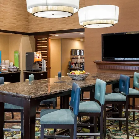Hampton Inn & Suites Florence Center-3