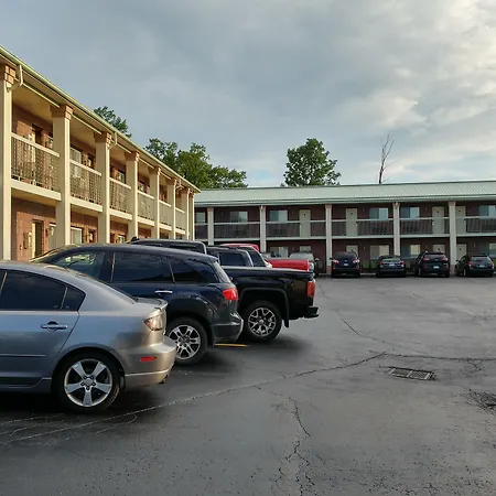 Quality Inn & Suites Gananoque 1000 Islands-3