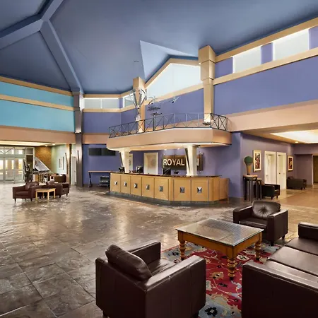 Royal Hotel Edmonton Airport Trademark Collection By Wyndham-2