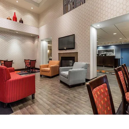 Hampton Inn & Suites By Hilton Lethbridge-3