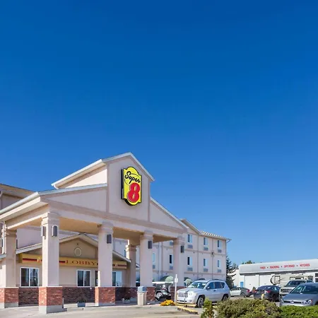 Super 8 By Wyndham Moose Jaw Sk-2