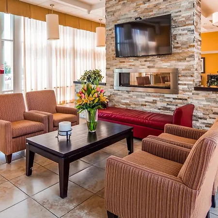 Best Western Plus Bowmanville-2