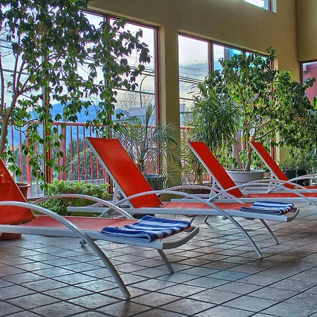 Holiday Inn Hotel & Suites Osoyoos By Ihg-3