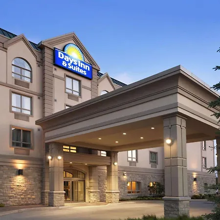 Days Inn & Suites By Wyndham Collingwood-3