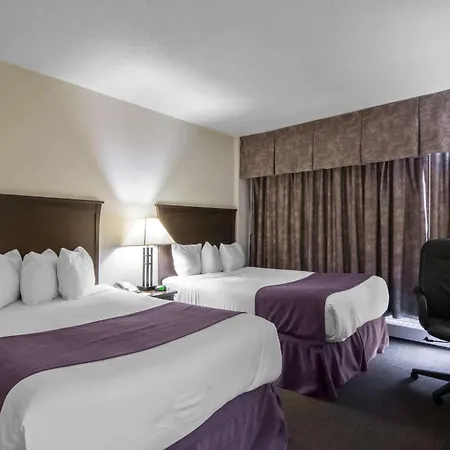 Quality Inn & Suites Yellowknife-2