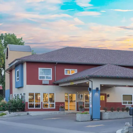 Super 8 By Wyndham Lethbridge-3