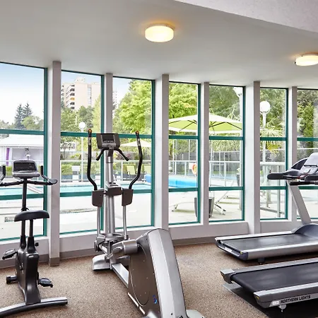 Executive Plaza Hotel&Conference Centre, Metro Vancouver-3