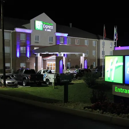 Holiday Inn Express & Suites-3
