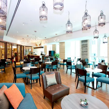 Vouk Hotel Suites, By The Blanket-3