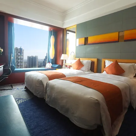 Zhuhai Charming Holiday Hotel-2
