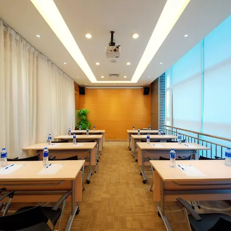 Holiday Inn Express Foshan Nanhai, An Ihg Hotel-3
