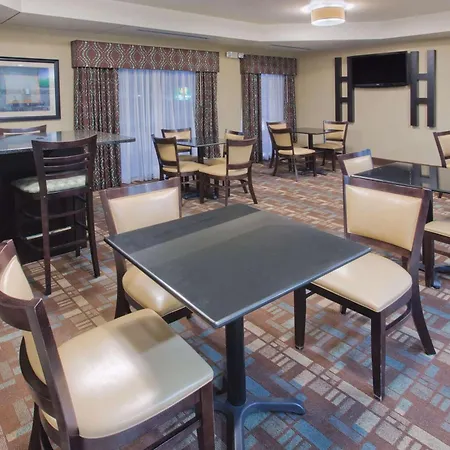City Express By Marriott Grove City-2