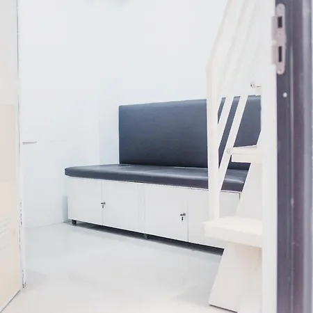 Reddoorz Near Hayam Wuruk Plaza-3