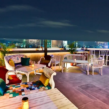 T24 Residency Mumbai International Airport Hotel-2