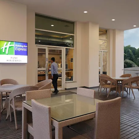 Holiday Inn Express Pune Hinjewadi By Ihg-2