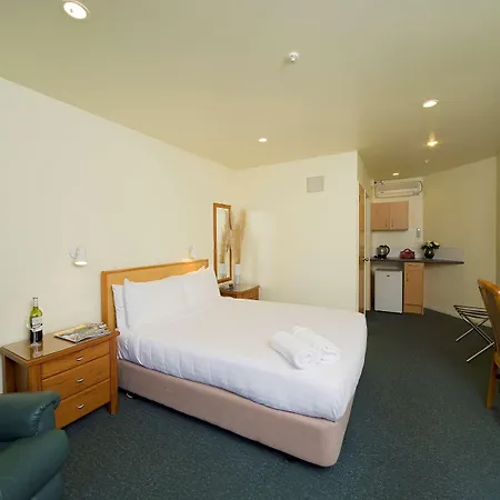 Best Western Ellerslie International Hotel-2