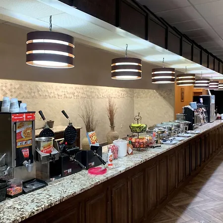 Best Western Crossroads Of The Bluffs-3