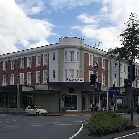 Ramada By Wyndham, Hamilton City Center-2