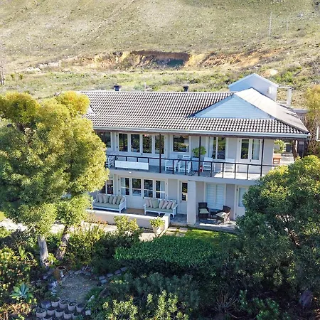 Hermanus Lodge On The Green - Solar Power-2