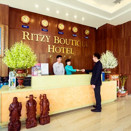 Ritzy Boutique Hotel Da Nang Beach-2