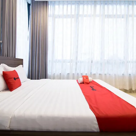 RedDoorz AHA Residence Hotel Dien Bien Phu-3