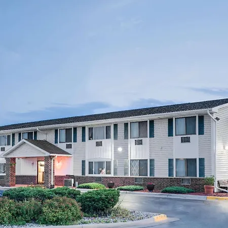 Super 8 By Wyndham Tomah Wisconsin-2