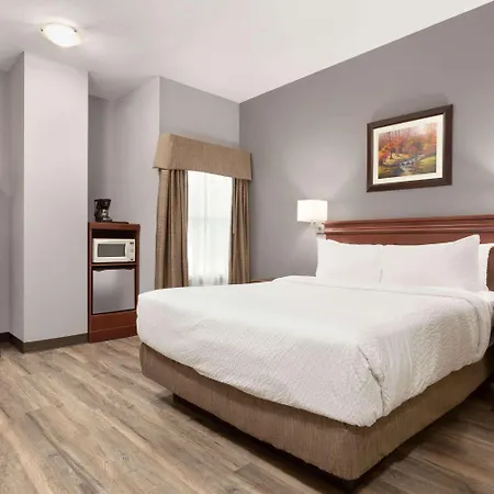 Days Inn By Wyndham Hamilton - Downtown-2