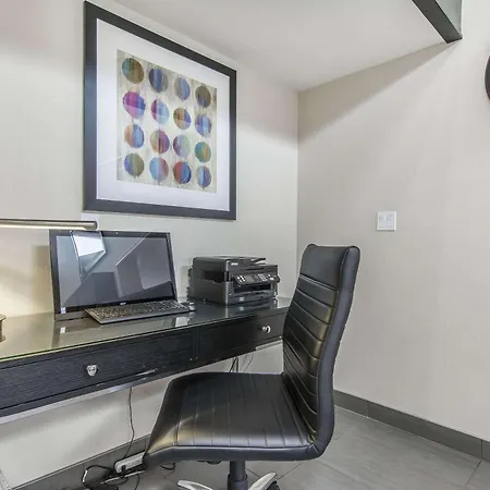 Comfort Inn Timmins-3