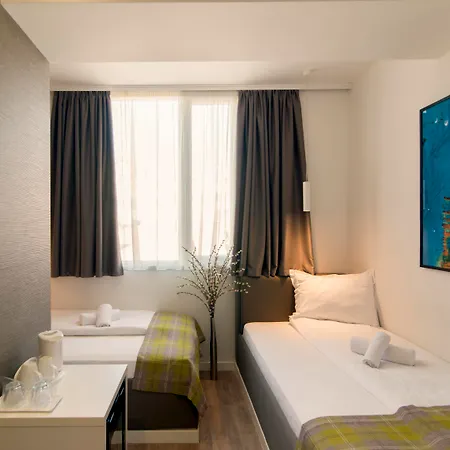 Belgrade Inn Garni Hotel-2
