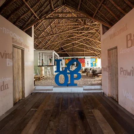 The Loop Beach Resort (Adults Only)-2