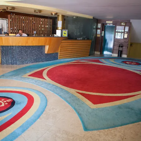 Hotel Grand-3