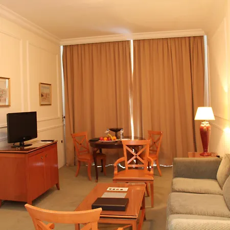 Napoleon Hotel-2