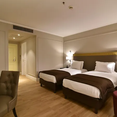 Grand Hotel Yerevan - Small Luxury Hotels Of The World-3
