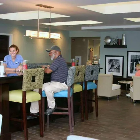Hampton Inn Williamston-2