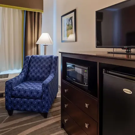 Best Western Plus Denver City Hotel & Suites-2