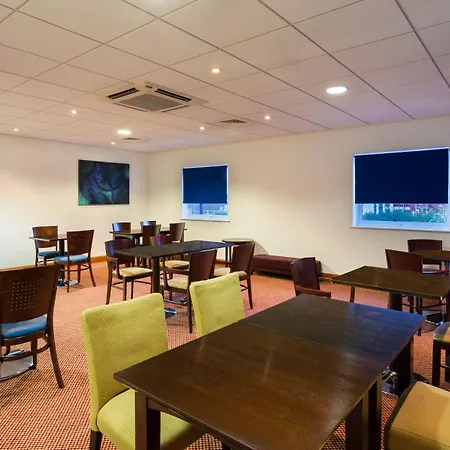 Holiday Inn Express Braintree By Ihg-3