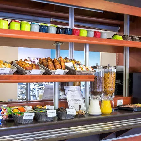 Sure Hotel by Best Western Saint-Amand-Les-Eaux-3